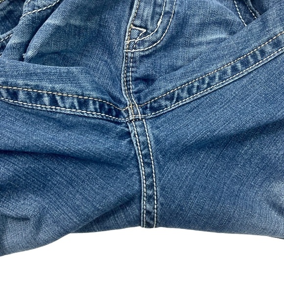 MISS ME EASY BOOT RHINESTONE EMBROIDERED DISTRESSED BOOTCUT JEANS - Picture 11 of 15